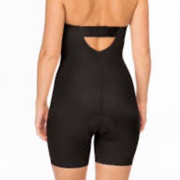 NEW- SPANX Suit your fancy shapewear bodysuit. - Picture 3 of 8